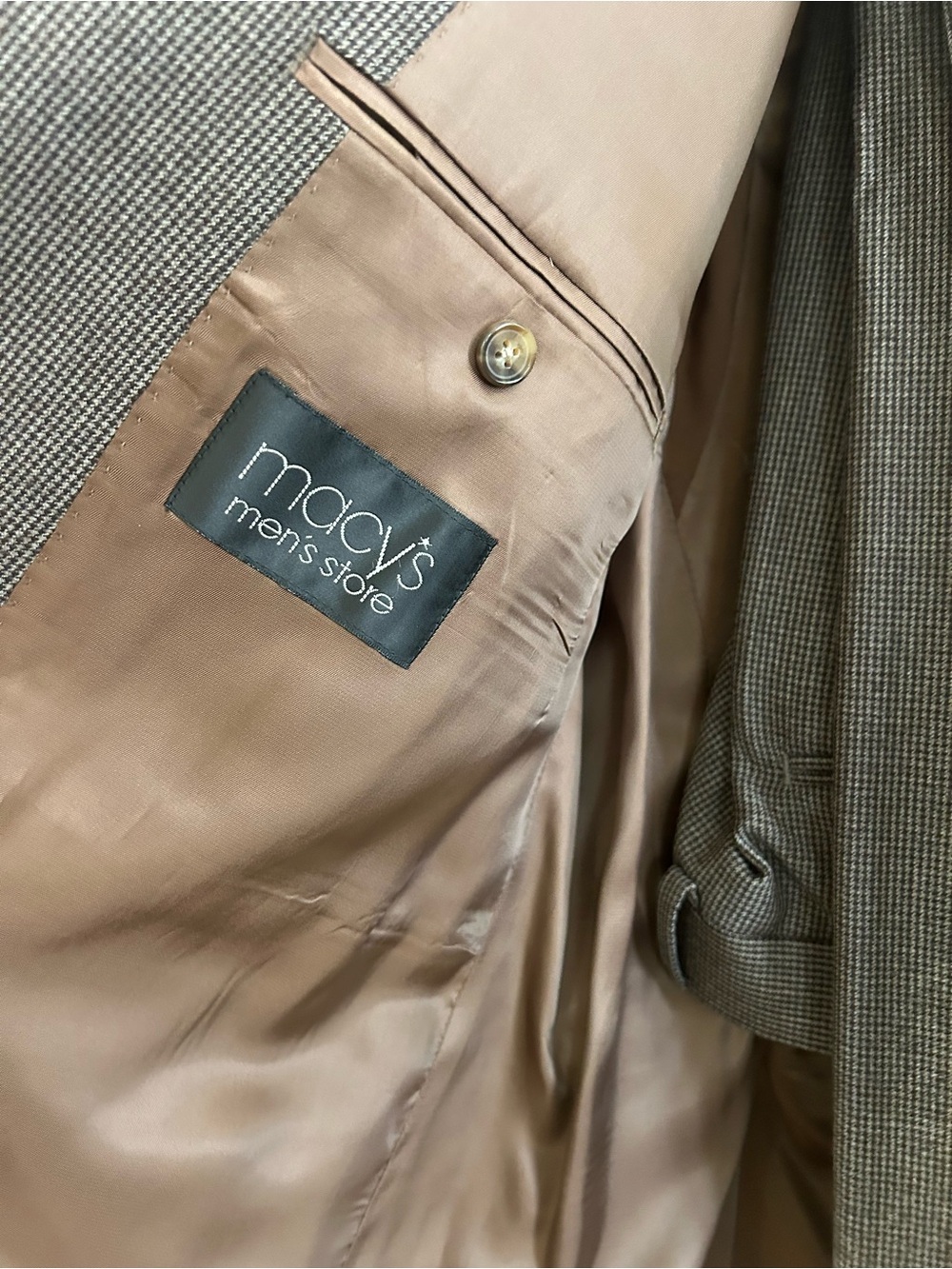 Full brown suit - Picture 4 of 5